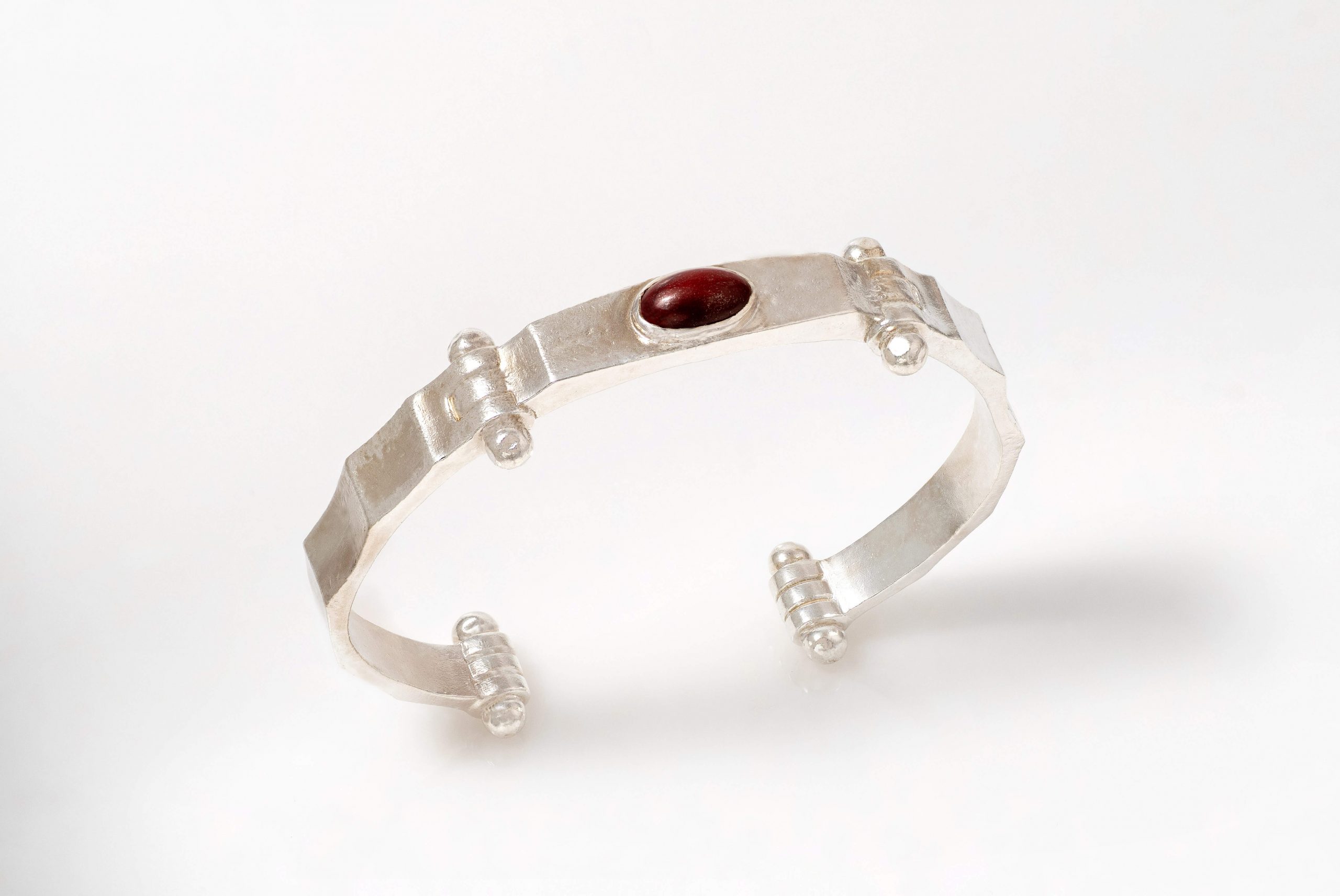 B03.S Браслет с натуральным камнем — изображение 1