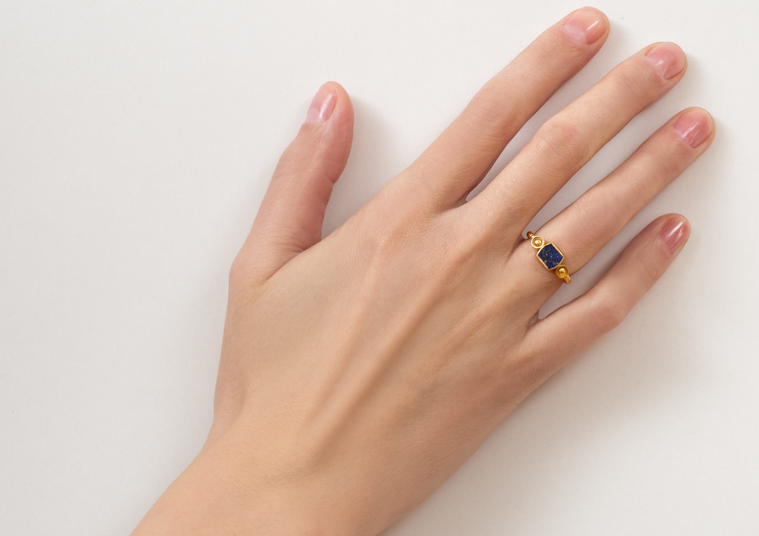 R02 ბეჭედი ნატურალური ქვით - Image 2