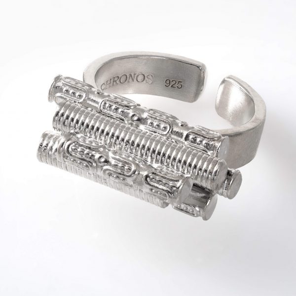 Ring with Ornaments