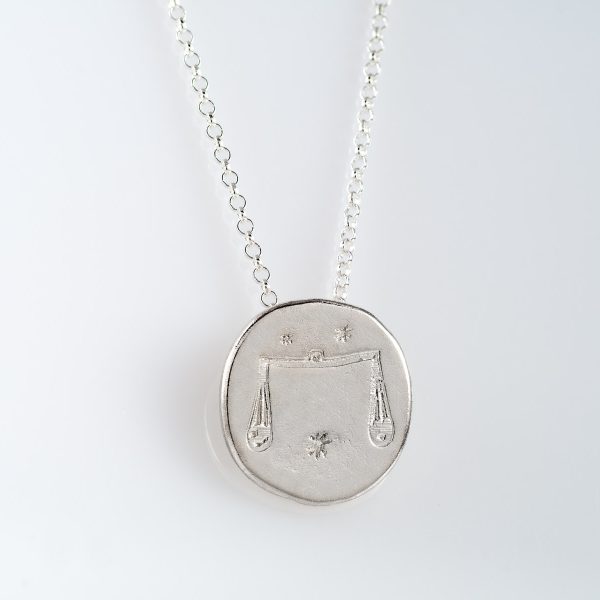 ზოდიაქოს ნიშნის გულსაკიდი „სასწორი”